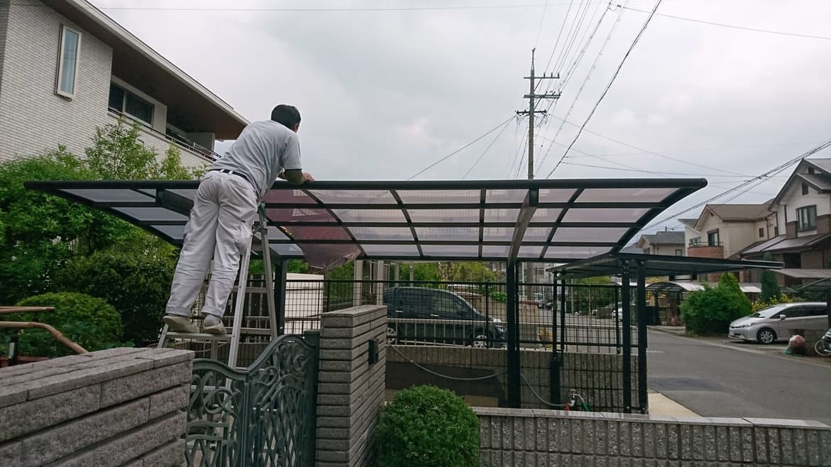 カーポートパネル取替え 常滑市 | カーポート修理ならエクステリアの窓口常滑市