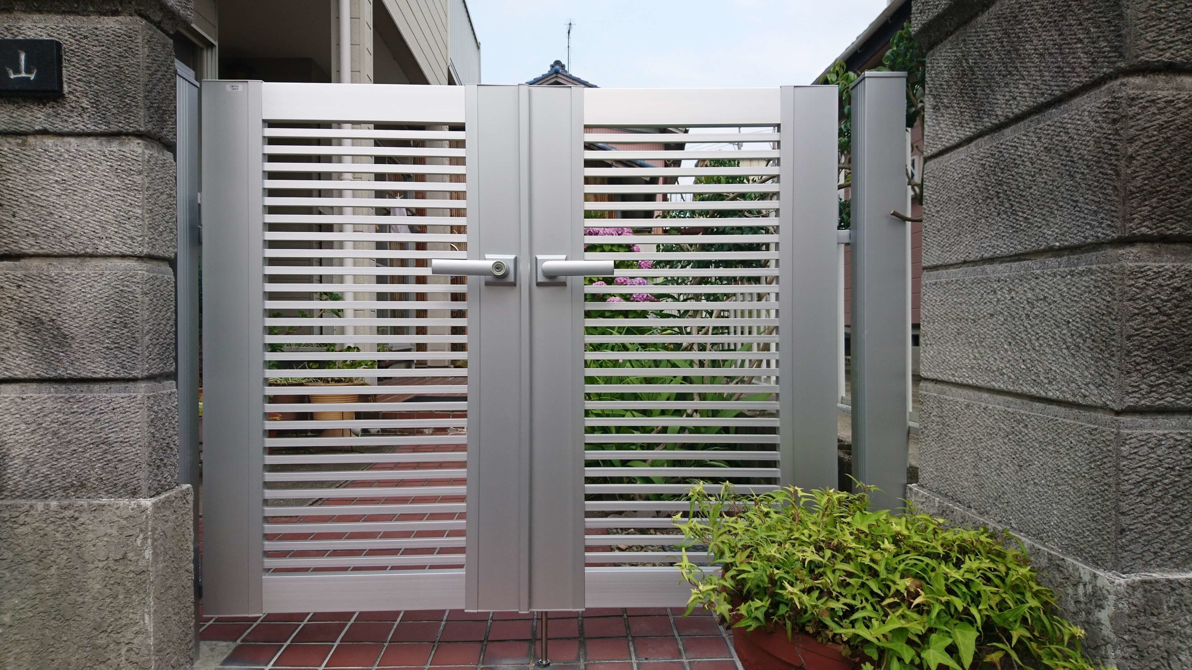 両開き門扉の取替え 常滑市 | 門扉の取替えならエクステリアの窓口常滑市
